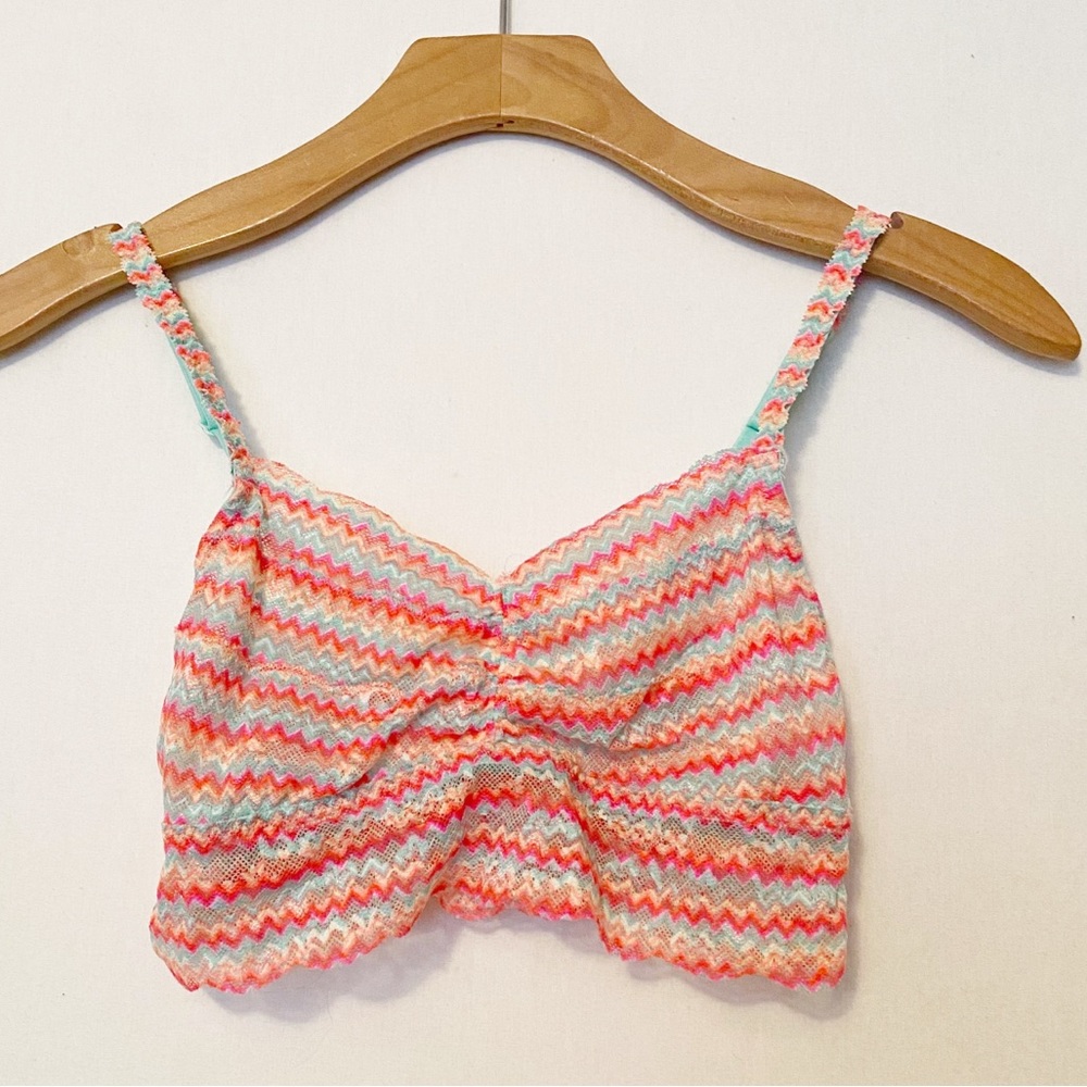 PINK Victoria's Secret Bralette‎ Women's Small Striped Lace